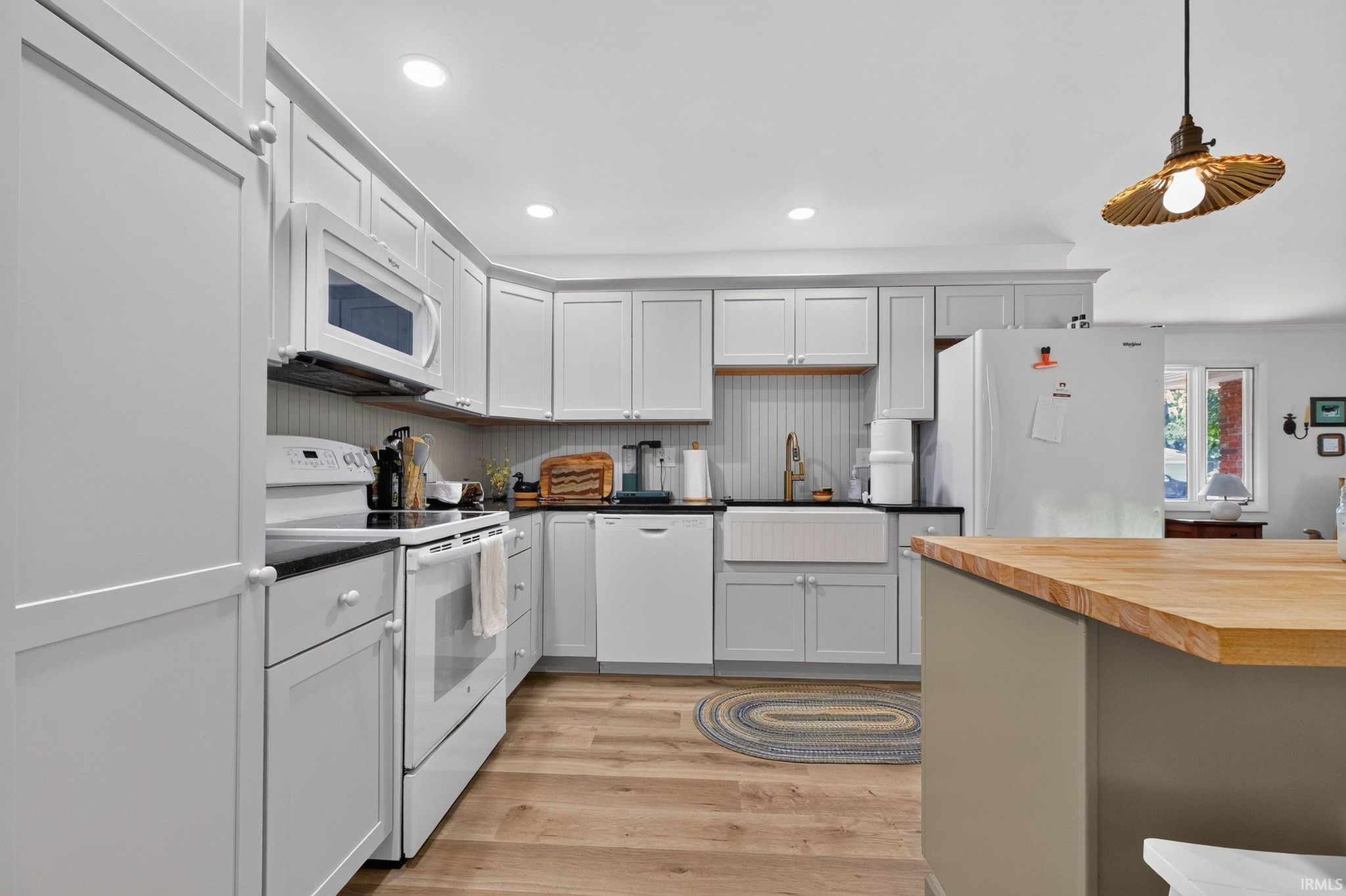 Image of 213 N Bayberry Lane