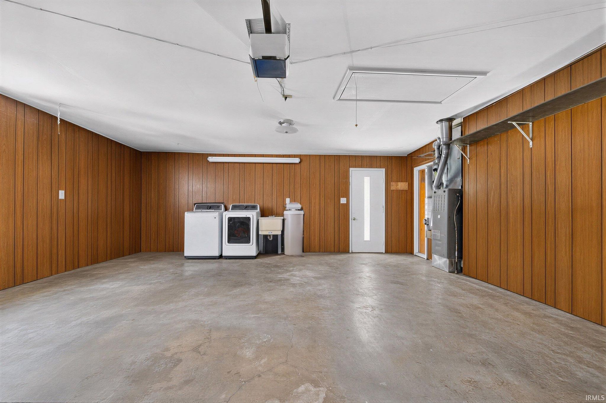 Image of 213 N Bayberry Lane